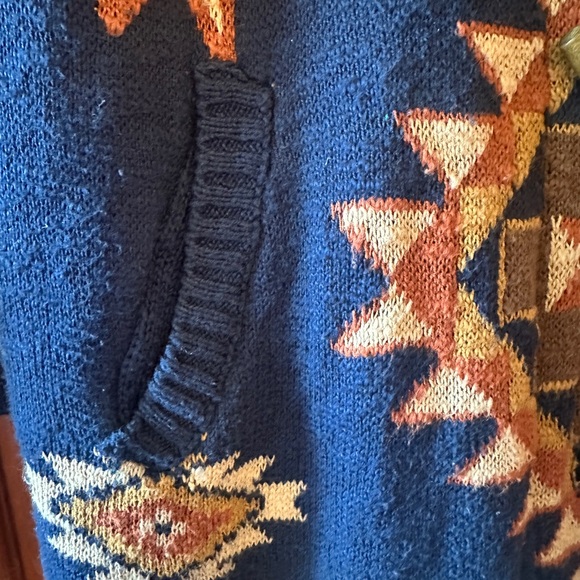 FAHERTY B.YELLOWTAIL Lodge Cardigan - Picture 11 of 12